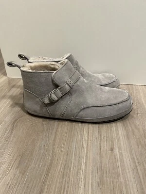 Botín de gamuza gris de piel de oveja OlaKai para mujer talla 7 Foto 1 de 4