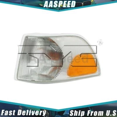 Turn Signal / Parking Light Front Left For 1998 1999 2000 2001 2002 Volvo C70 - Image 1 of 4