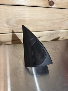 Altavoz tweeter esquina panel puerta Volvo S60/2014-18 V60 2011-18 con moldura OEM - Imagen 1 de 8