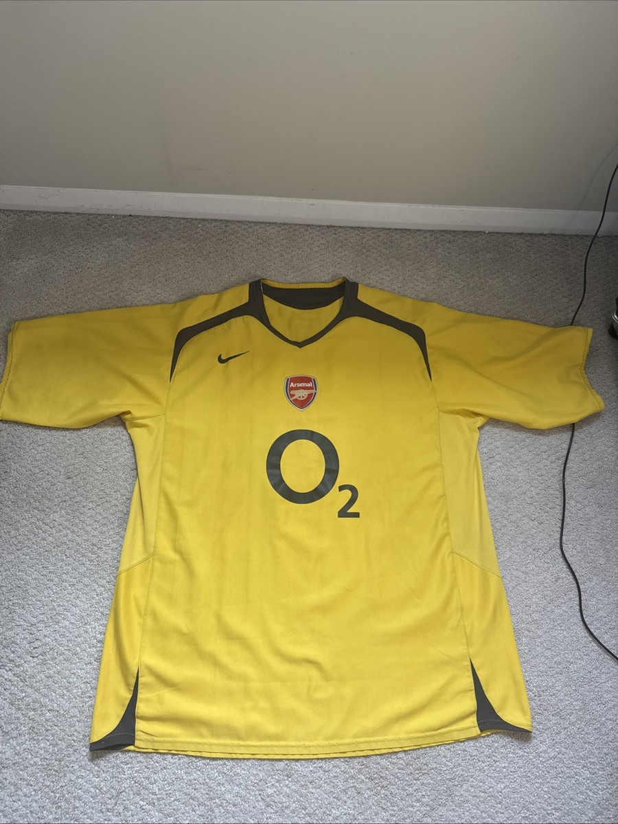 Nike Arsenal Yellow International Club Soccer Fan Apparel Nike Arsenal Yellow International Club Soccer Fan Apparel