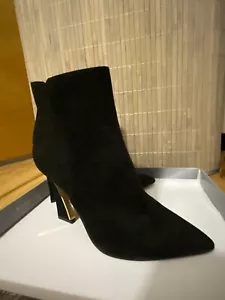 JLO Jennifer Lopez Gorgina Booties | Size 7.5M Black Pointed Toe (WITH BOX) - Picture 1 of 6
