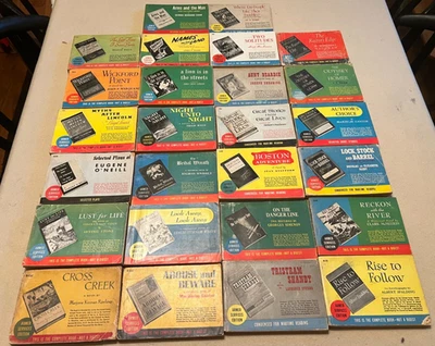 26 ARMED SERVICES EDITION Paperbacks World War II larger size ARMS AND THE MAN Foto 1 de 4