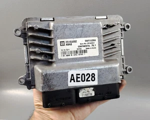 CHEVROLET CRUZE HOLDEN GM DAEWOO 1.8 2009 ECM ECU ENGINE CONTROL MODULE 25188082 - Picture 1 of 19