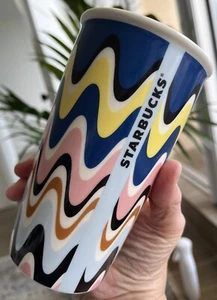 Starbucks Blue Abstract Color Wave Keramik Traveler Tumbler Kaffeetasse 12 Oz Neu - Bild 1 von 6