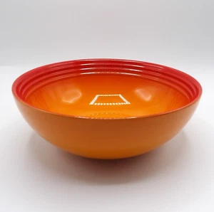9.5" SERVING BOWL(S) FLAME (VOLCANIC ORANGE) BY LE CREUSET NEW - Picture 1 of 8