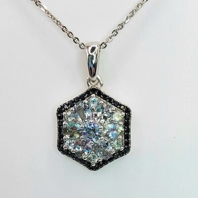 Colgante de tanzanita verde y espinela negra y cadena de 20" platino sobre plata de ley Foto 1 de 4