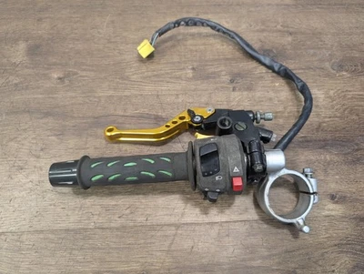 Conjunto clipon manillar izquierdo Suzuki GSXR600/750 (04-05') embrague percha caja de interruptores Foto 1 de 4