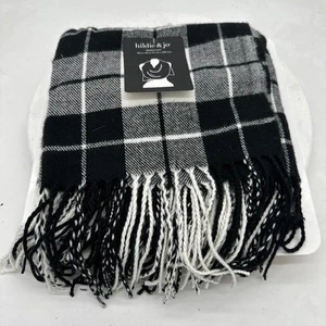 NUOVA coperta sciarpa Hildie & Jo bianca nera a quadri 28” x 82” nuova con etichetta inverno calda - Foto 1 di 4