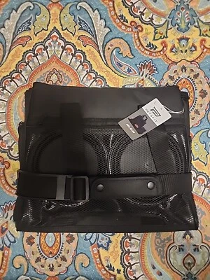 PetsFit DOG GEAR (o gato) paquete de viaje para mascotas de una semana negro 2 cuencos plegables Foto 1 de 4