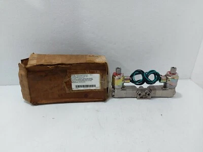 Versa VXX-4323-H-MS-XX-155-167-A120 Solenoid Valve VXX4323HMSXX155167A120 - Image 1 of 4