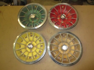 75 76 77 78 79 80 Chevrolet Monza Tapacubos Llanta Tapacubos 13" OEM 3100 4 Foto 1 de 4