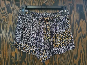 Jessica Simpson Women's Tie Front Viscose Shorts Size XS Black Floral - Picture 1 of 7