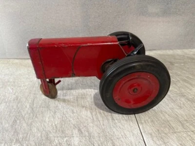 OXFORD TOY TRACTOR VERY HARD TO FIND  1950 /1951 DOLECEK TOYS - Image 1 of 4
