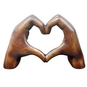 Heart Hands Sculpture Hearts Hand Gesture Resin Statue Home Desktop Ornamens - Picture 1 of 8