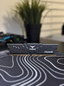 Team Group T-Force Vulcan Z 16GB (2 x 8GB) PC4-25600 (DDR4-3200) Free Shipping - Picture 1 of 4