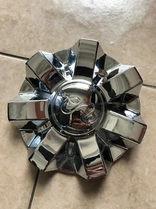 CS377-2P SJ807-17 U2-35 U2 Wheel Center Cap - Picture 1 of 1