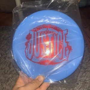Dynamic Discs Macie Velediaz 2023 Team Series Classic Super Soft Justice 174g - Picture 1 of 4