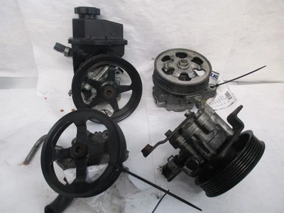 2013 Jeep Wrangler Power Steering Pump OEM 105K Miles - LKQ399858233 - Image 1 of 4