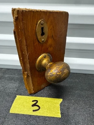 Vintage Sargent & Co Brass Door Knob Set - No Key - Image 1 of 4