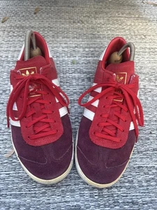 Adidas Hamburg Red/Burgundy Two Toned Men’s Size 9 - Picture 1 of 13