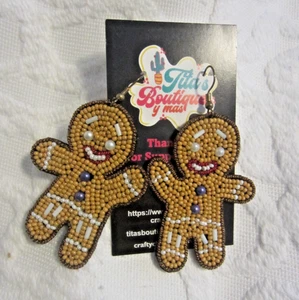 NEW Christmas Earrings Gingerbread Man Boy Seed Bead Dangles - Picture 1 of 4