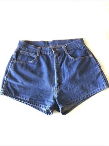 Ladies Size 15/16 (28” Waist) Blue Denim Jean Shorts POCKETS High Rise - Picture 1 of 6