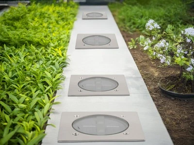 4x robuster LED Bodeneinbaustrahler mit Dämmerungssensor eckig Bodenstrahler - Bild 1 von 4