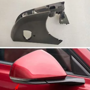 Marco inferior de carcasa de espejo retrovisor lateral derecho negro mate para Ford Mustang 2015-2021. - Imagen 1 de 1