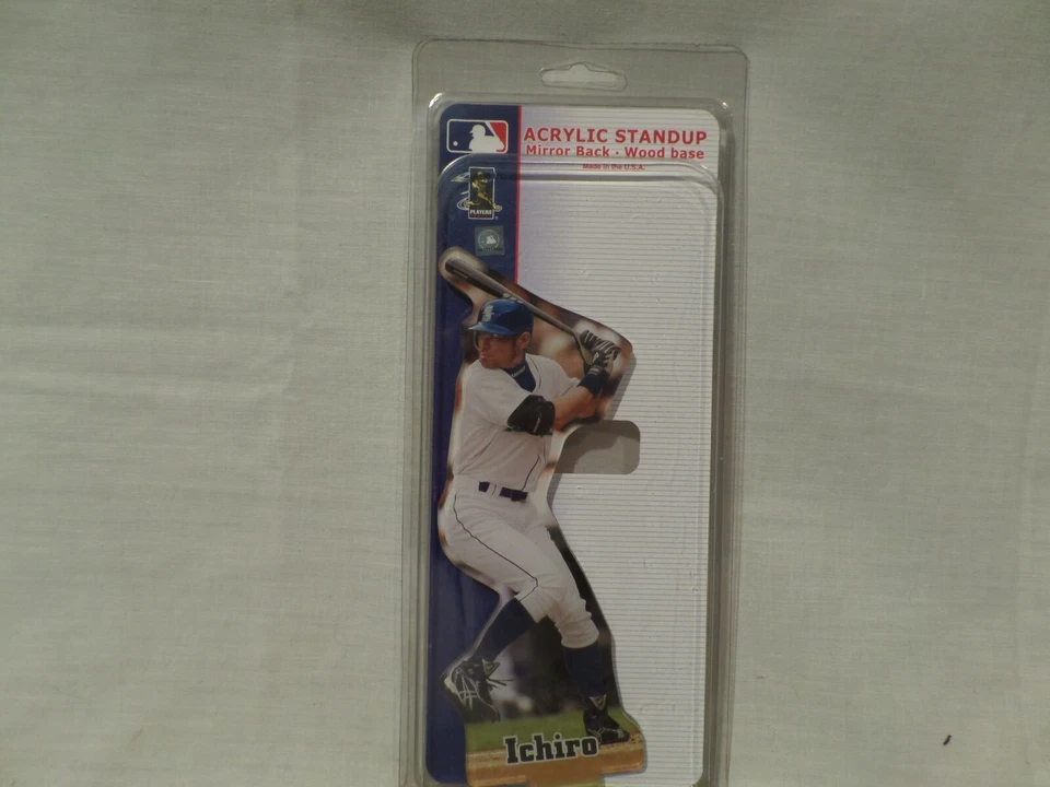 RARO ICHIRO SUZUKI ACRÍLICO STAND UP BY WINCRAFT SPORTS NUEVO EN PAQUETE 2007 Foto 1 de 4