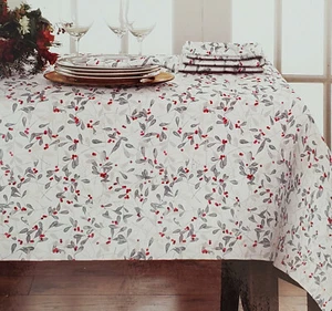 Oblong Tablecloth 60in X 120in Seats 10~12 Holiday Printed Mistletoe  - Picture 1 of 10
