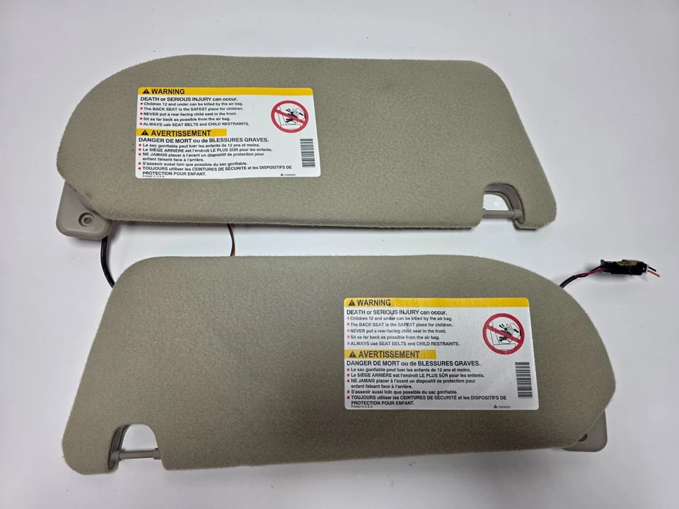 Juego de parasol Saturn serie L 2000-2005 par de tela beige con luces OEM Foto 1 de 4