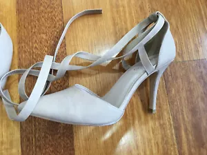 Betts Fashion Designer Vintage Retro Beige Cream Lace Up Heel Party Shoes 8 38 - Picture 1 of 11
