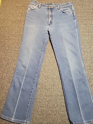 Pantalones de mezclilla Wrangler de colección años 80 talla 34 X 30 947STR rectos calce regular EE. UU. descoloridos Foto 1 de 4