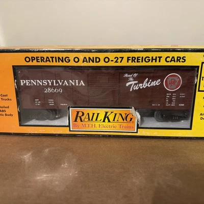 MTH No. 30-7465 Operating Box Car With Signal Man #28669 O Gauge New - Image 1 of 4