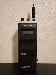 Realistic TRC-216 CB Radio Handheld Transceiver 40 Channel Walkie Talkie - Zdjęcie 1 z 9
