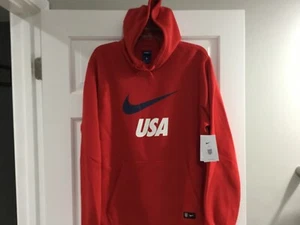 NWT-Nike Men’s Club Fleece USA Soccer Red Hoodie Hooded Sweatshirt—Size XLARGE - Picture 1 of 4