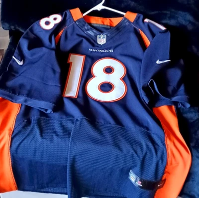 Camiseta deportiva de jugadores de la NFL Peyton Manning Denver Broncos Nike On Field talla 48 Foto 1 de 4