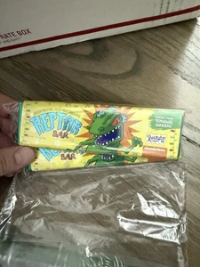 Nickelodeon Rugrats Reptar Green Frosting Chocolate Bar FYE Exclusive - Picture 1 of 2