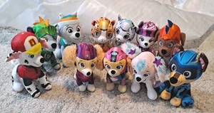 Nickelodeon Paw Patrol Everest & Zuma... Spin Master Plush Toys 9" lot of 11 🐶 - Picture 1 of 8