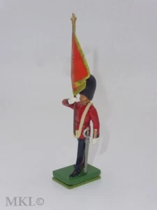 William Britains Scots Guard Standard Bearer 00147 - Picture 1 of 4