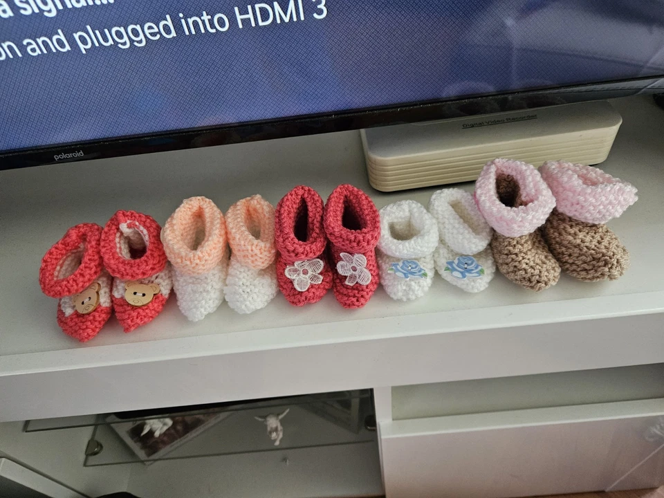 5 x Hand Knitted Newborn Booties assorted girl colours new  - Image 1 of 1