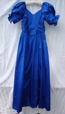Vintage 1980's Blue Taffeta Short Sleeve V Waist Gown Prom Dress Size 6-7-8 - Image 1 of 4