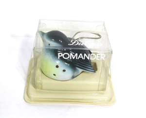DuCair Bird Hanging Pomander / Potpurri. New in Box. Blue Bird. - Bild 1 von 5