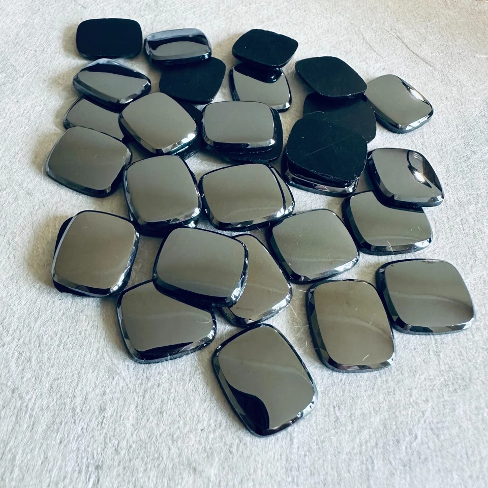 B20 Vintage Vidrio Cabujón Plano 16x14mm Cojín Cuadrado Hematita Borde Facetado (30) Foto 1 de 1