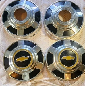 1973-1991 Chevrolet K20 K30 4x4 Truck Suburban 12" Dog Dish Hubcap Set of 4 - Picture 1 of 11