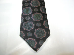 Strathmore black green pink Silk geometric tie 57 x 3 Necktie 15690 - Picture 1 of 3