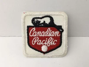 Parche de tren vintage Canadian Pacific Railroad RR sin coser 2" blanco con rojo negro - Imagen 1 de 12