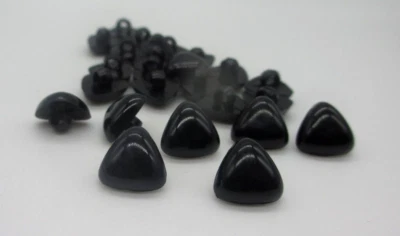 7/16" Small BLACK Plastic TRIANGLES Shank Back Buttons  24 Pieces - Image 1 of 4