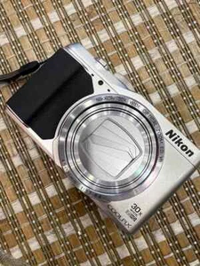 Excellent Nikon COOLPIX S9900 16.0MP Digital Camera silver English Language - Picture 1 of 5