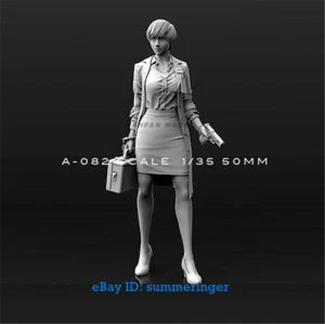 Kits modelo FBI mujer soldado 1/35 50 mm kit de garaje sin pintar sin montar A82 - Imagen 1 de 3